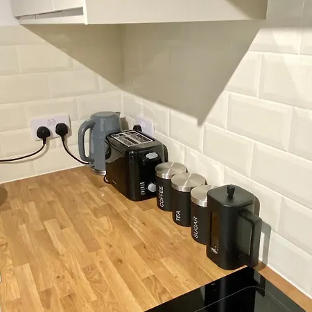 Apartment 1 Bedroom Flat Near Southmead Hospital Bristol