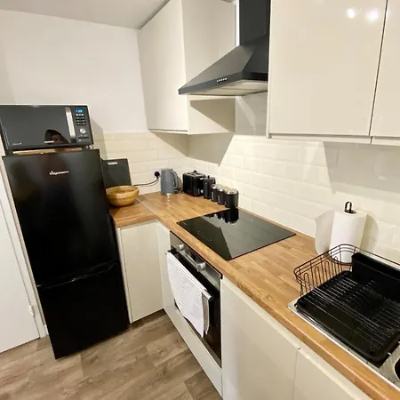 Apartment 1 Bedroom Flat Near Southmead Hospital Bristol