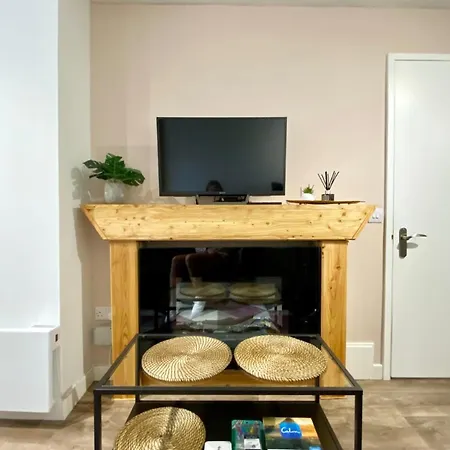 Apartman 1 Bedroom Flat Near Southmead Hospital *