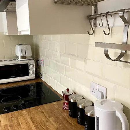 1 Bedroom Flat Near Southmead Hospital *